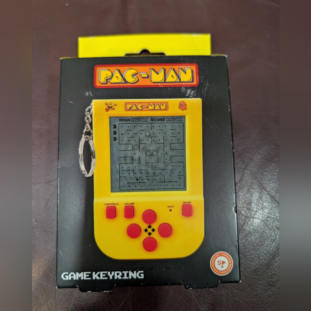 Pac Man Keyring Game